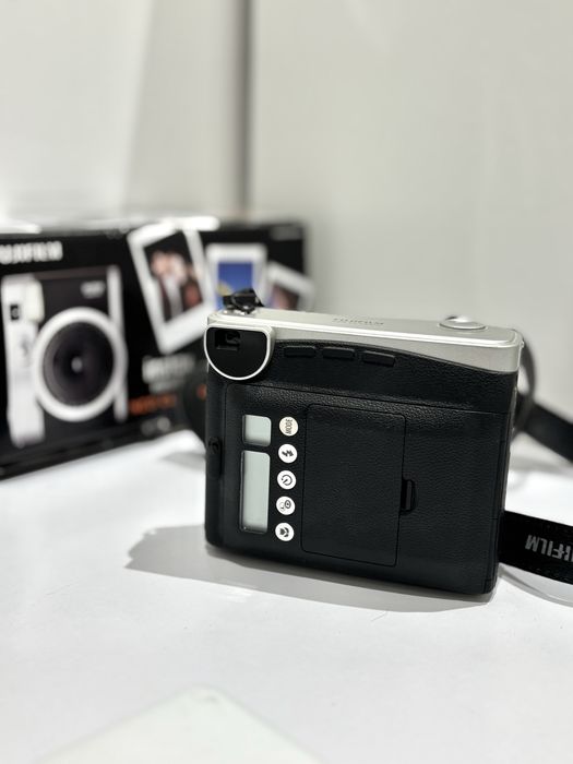 Aparat natychmiastowy FujiFilm Instax Mini 90 Neo Classic retro vintag