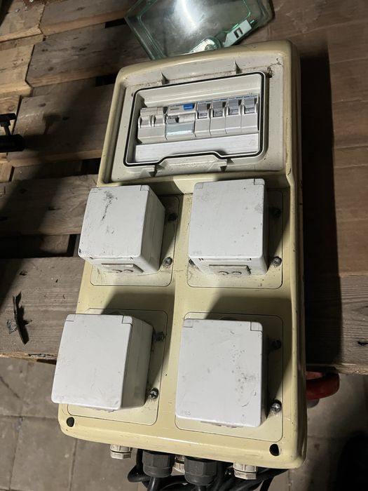 Quadro  electrico monofasico 16A