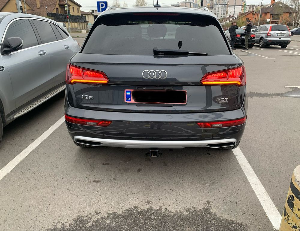 Переробка задніх ліхтарів, Жовті поворотники Audi Q5, SQ5 2017-2022