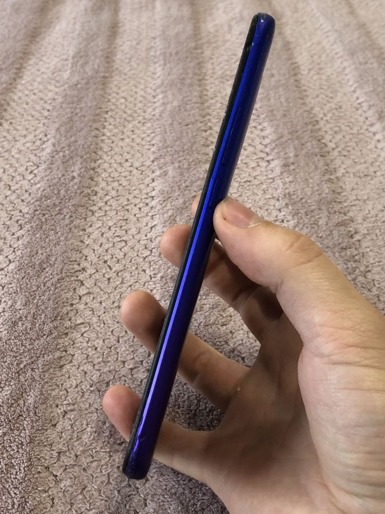 Телефон Xiaomi Redmi 9