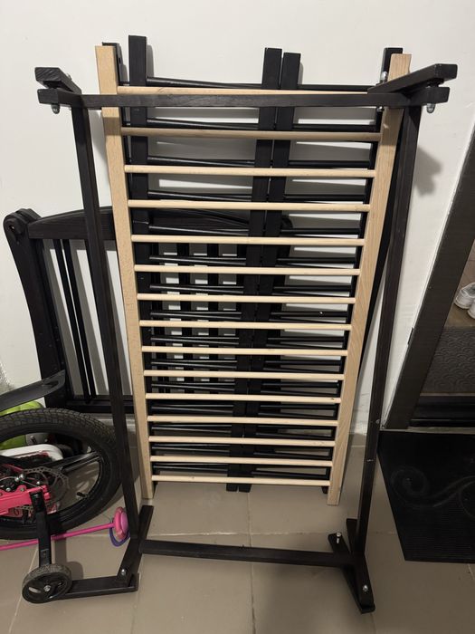 Дитяче ліжко з маятником темне, кроватка, кровать, маятник