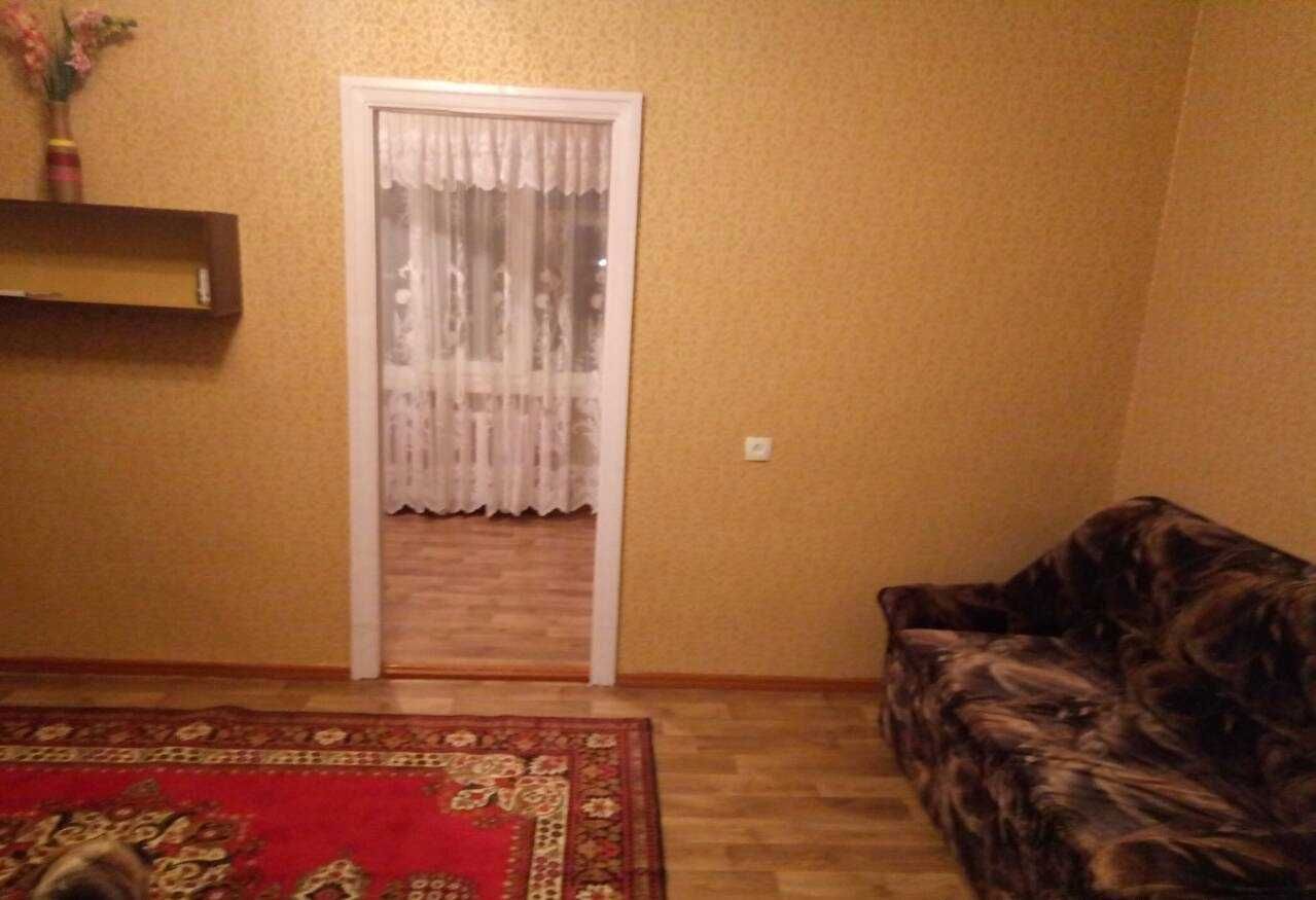 Продам 2к в кирпичном доме на пр. Гагарина (Науки) - Абхазская