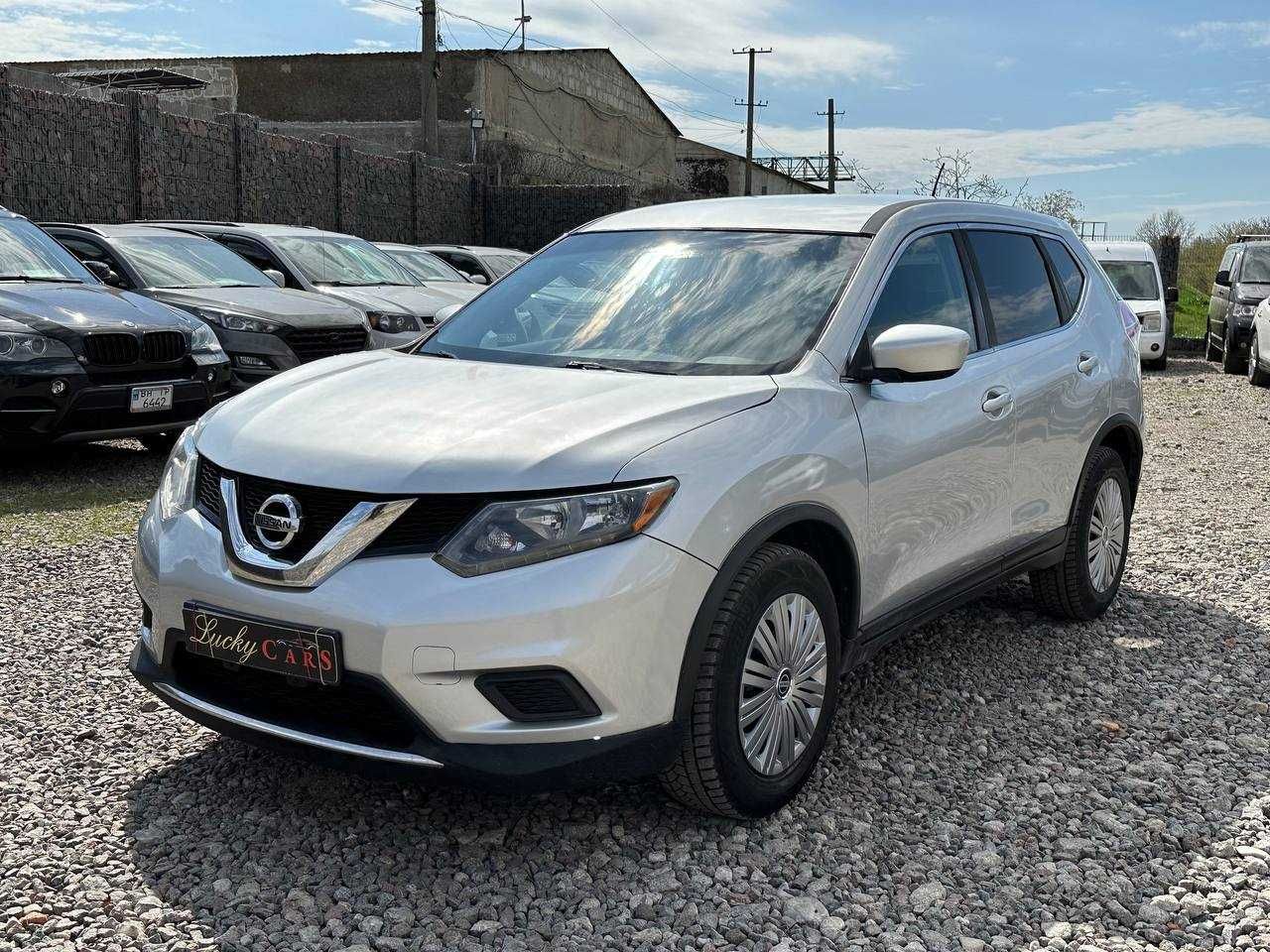 Авто Nissan Rogue 2016