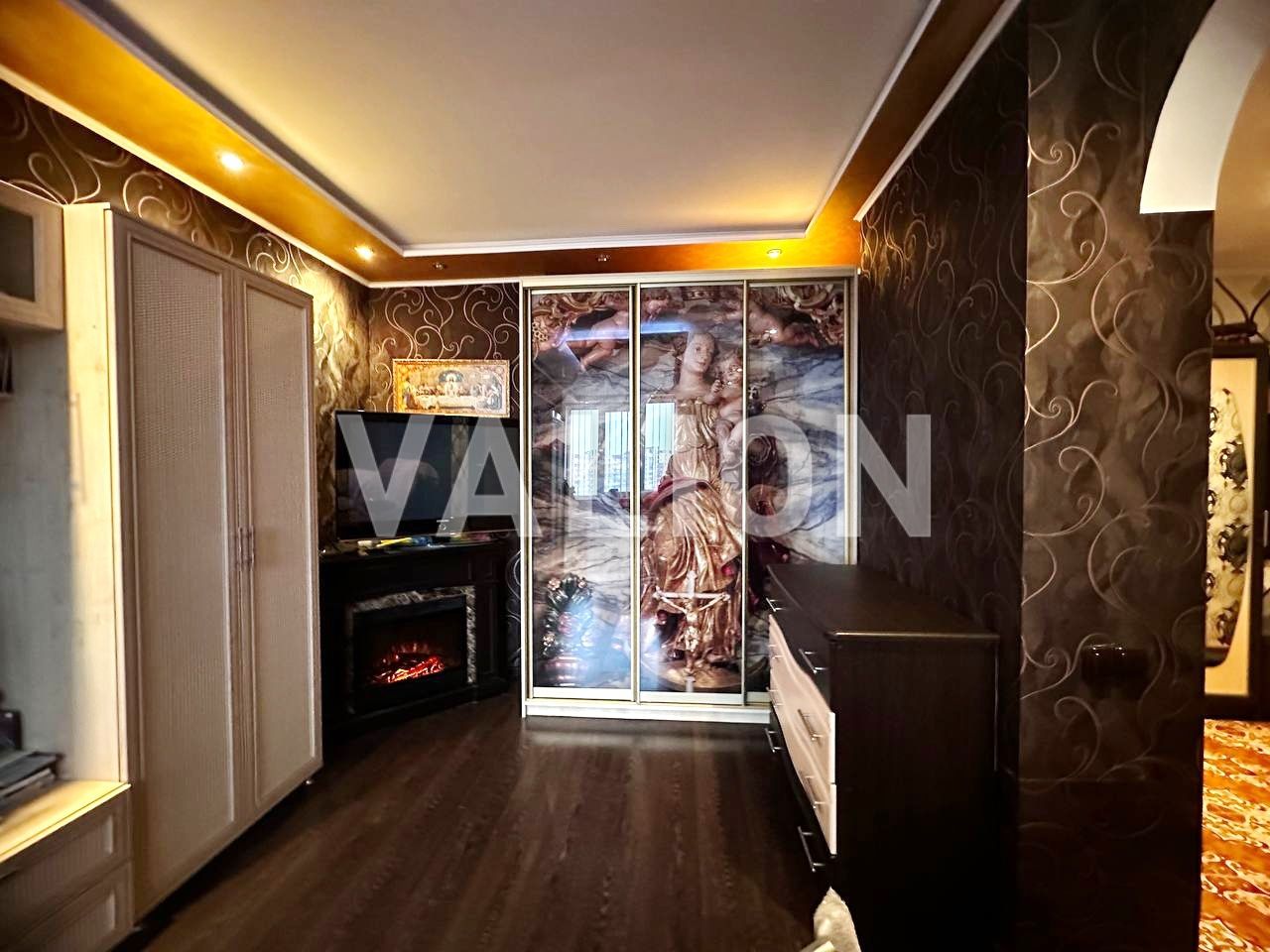 Без % Продаж 2к квартири, вул. Гашека 24, Дніпровський район.