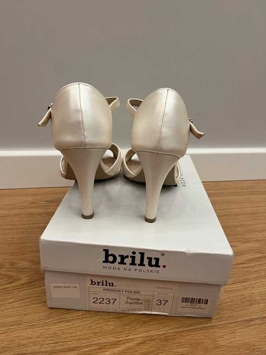 Sandałki ślubne brilu
