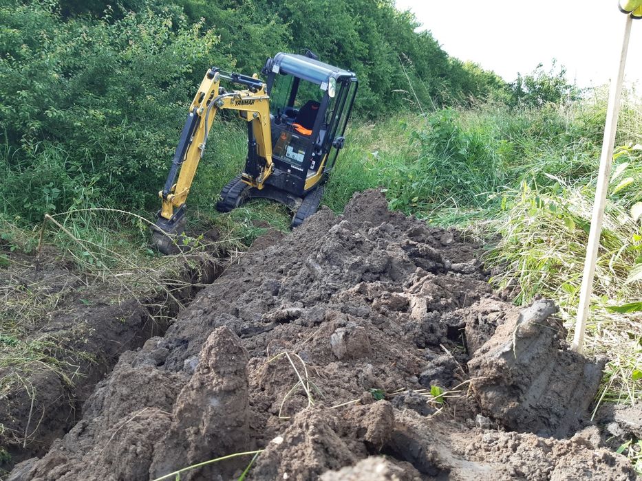 Wynajem minikoparki kopraki , minikoparka 2.2t prace ziemne wiertnica