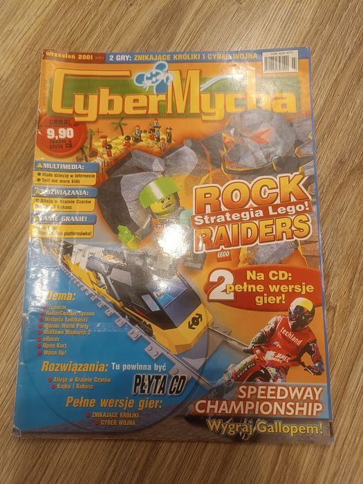 Cyber mycha wrzesień 2001