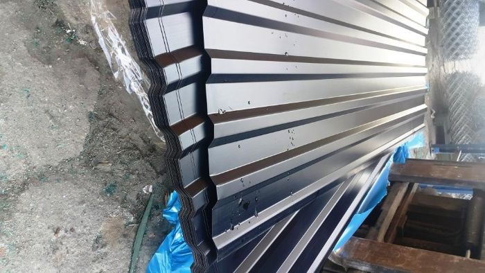 Blacha trapezowa T 18E Szara  gat II  RAL 9006 0,5mm brutto 1m2  24,99