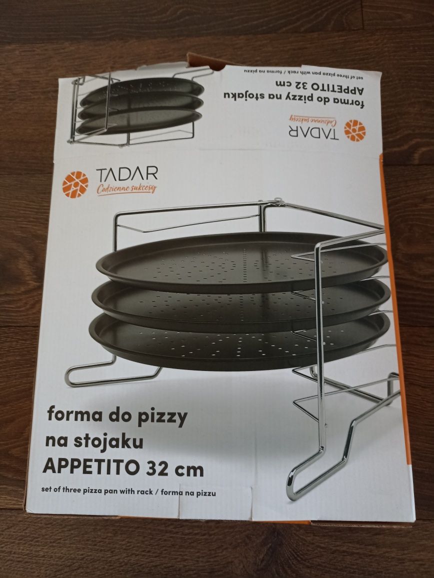 Nowa- Forma do pizzy na stojaku APPETITO 32cm