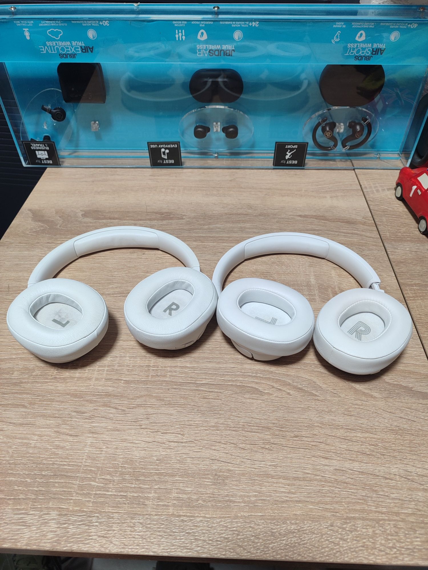 Навушники JBL Tune 760NC