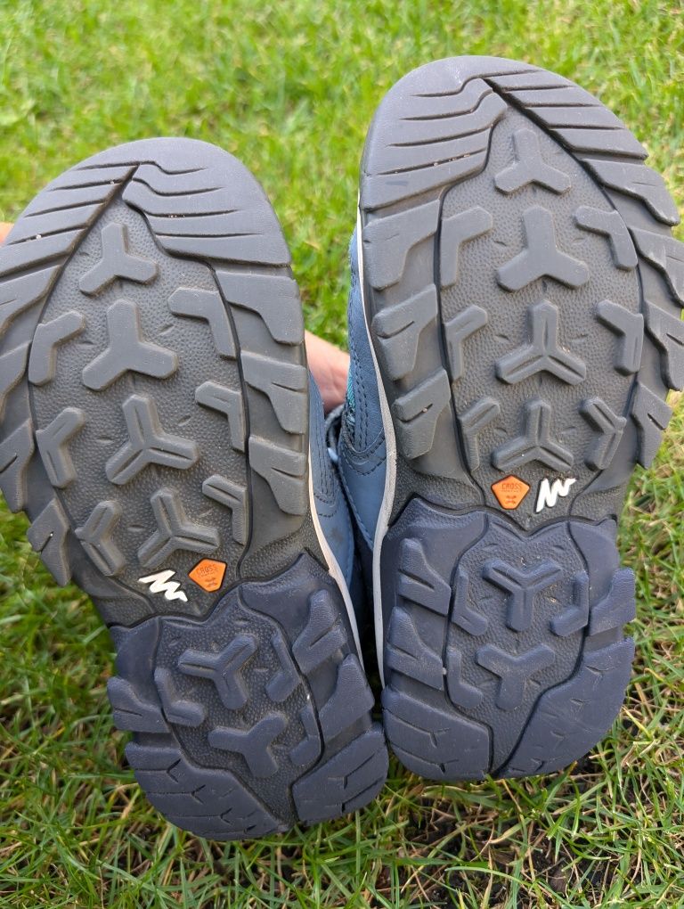 Buty trekkingowe crosrock 30 Decathlon turystyczne