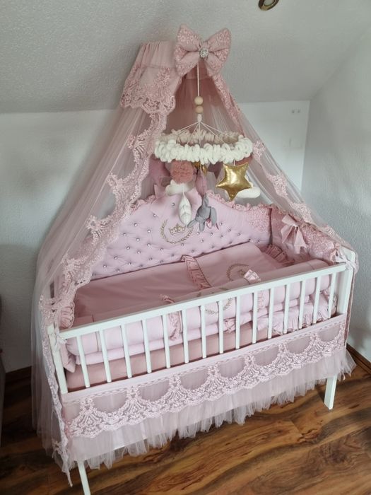 Pościel do łóżeczka glamour pudrowy róż kryształki koronka falbanki