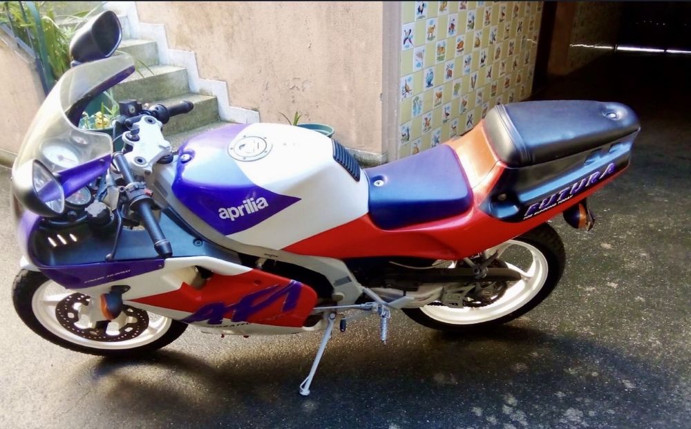 Aprilia AF1 Futura 50cm3 - caixa 6 velocidades - 1992