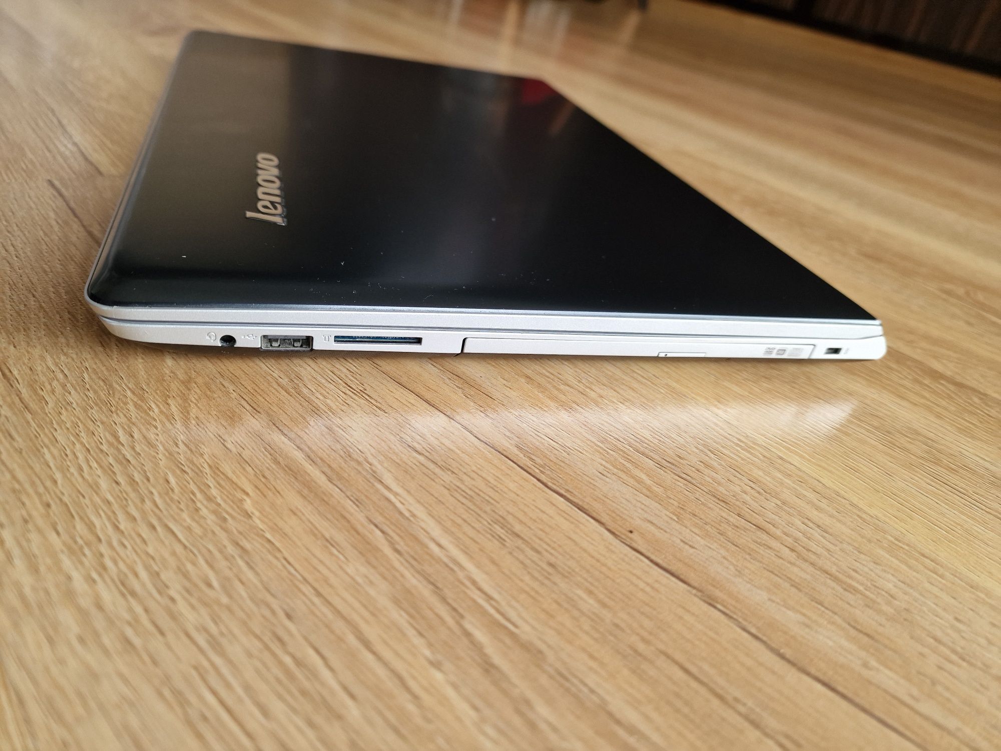 Laptop Lenovo 15.6