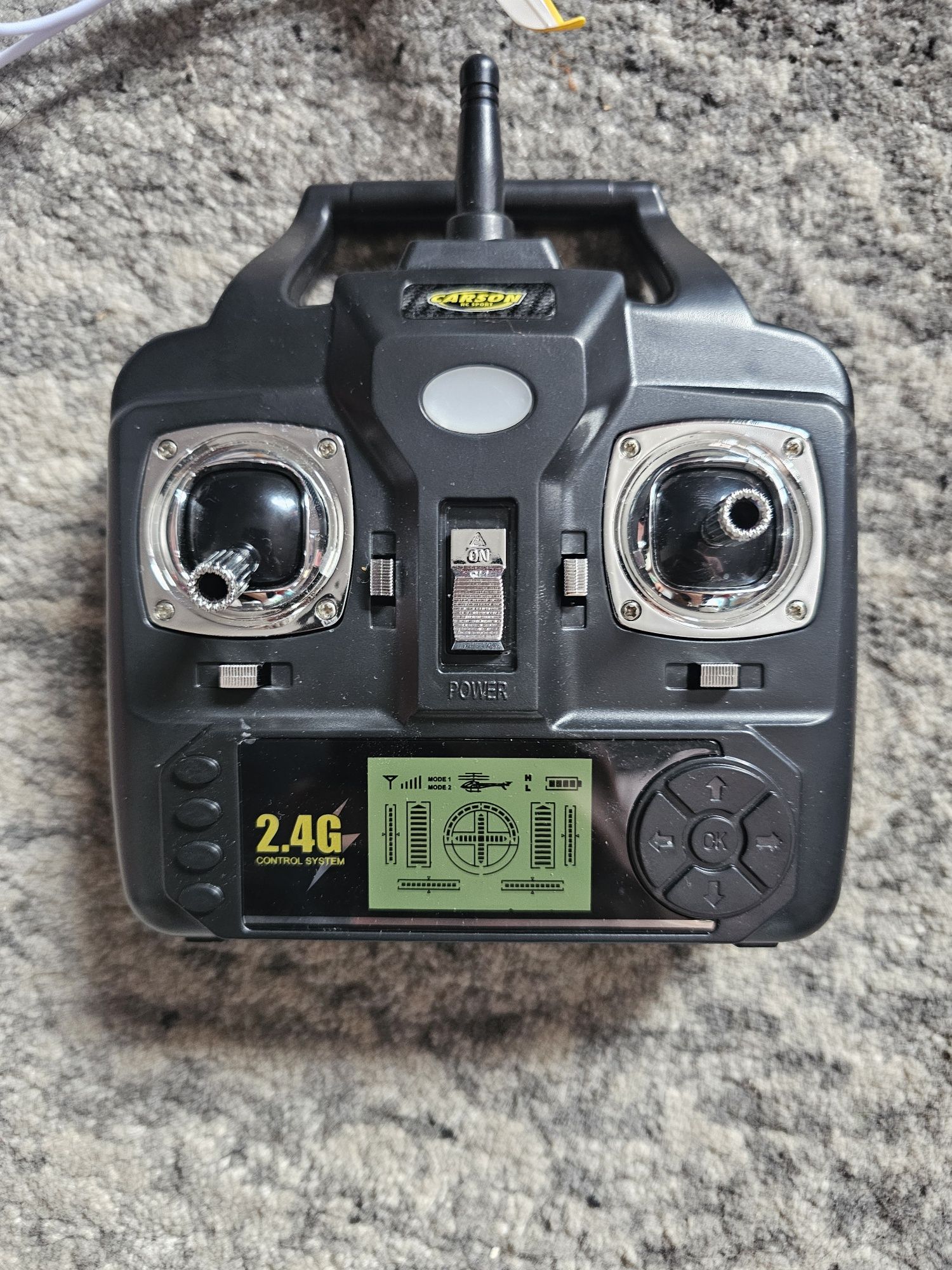 Helikopter RC carson 250 easy tyran raczej na części