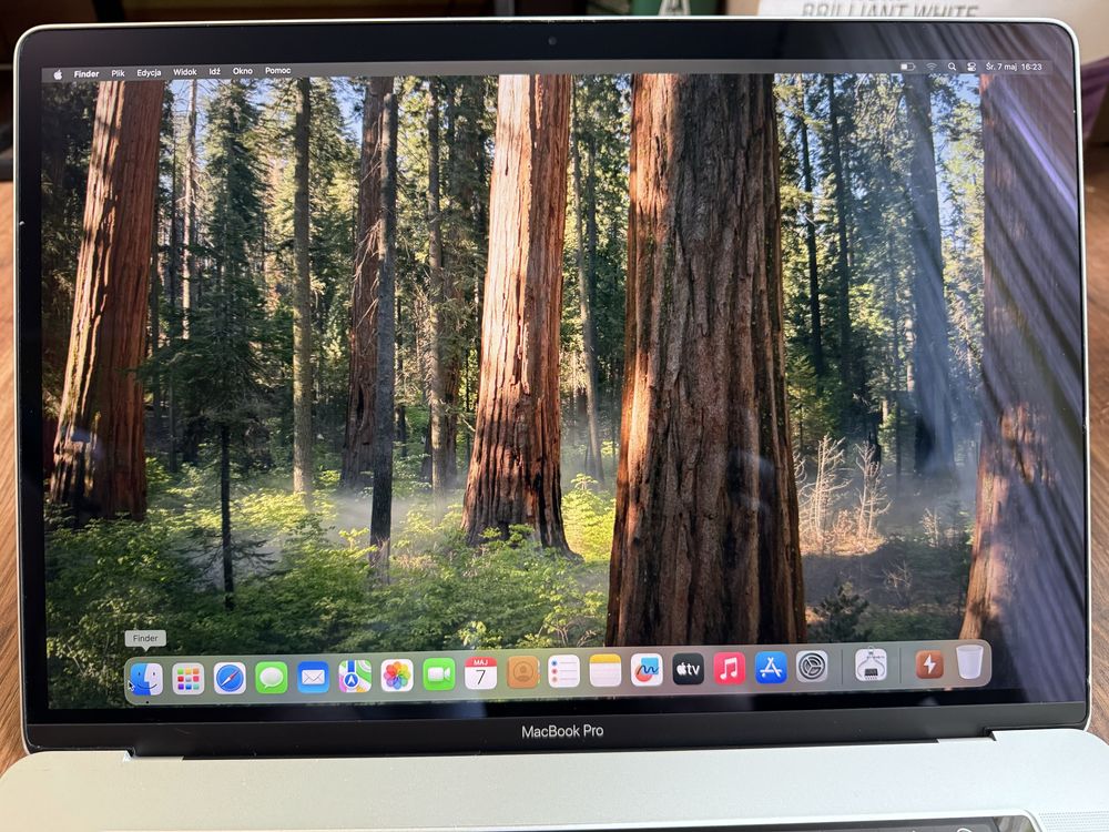Laptop MacBook Pro 15 i7-8850H/16/512 A1990 Silver 2018 Sequoia