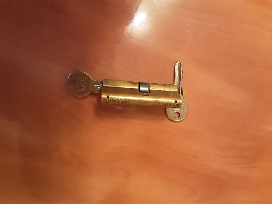 Цилиндр сердцевина KALE 35×10×30 ЛАТУНЬ