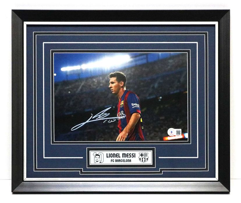 Lionel Messi autograf w pięknej oprawie ! certyfikat autentyczności