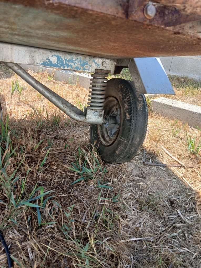 Vendo reboque automóvel