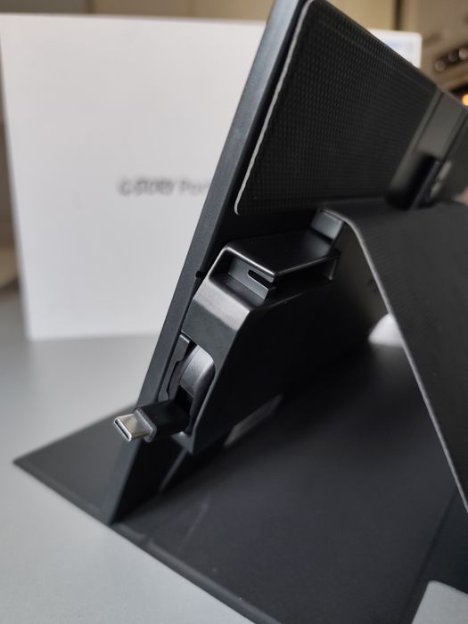 przenośny monitor G-STORY