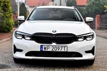 BMW Seria 3 318d Touring Advantage Kamera360_LED_FV23%