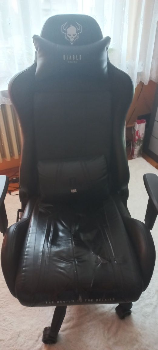 Sprzedam krzesło gamingowe diablo chairs