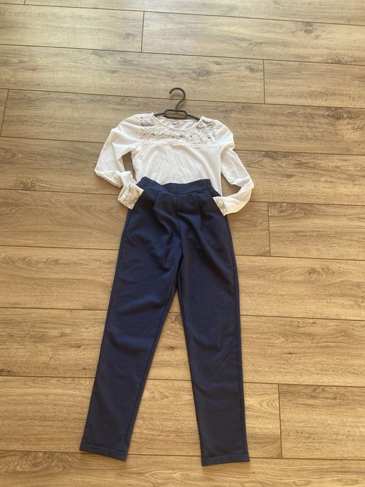 Продам шкільні штани дівчачі 146 розмір