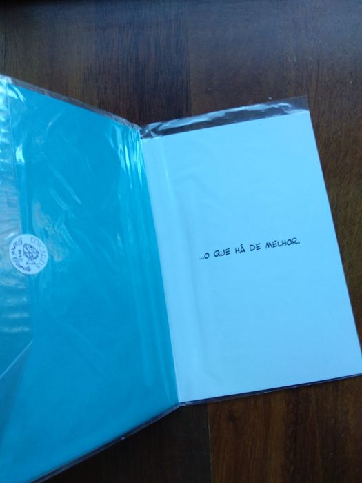 Postal Leão surfista