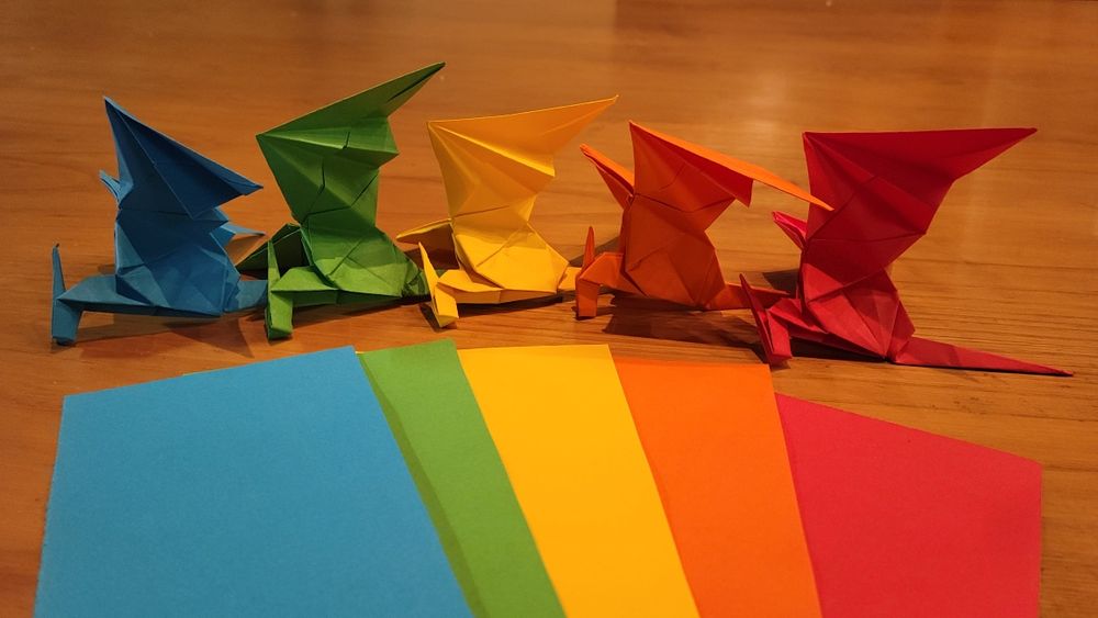 Decoração em Papel - Origami - Dragão Tradicional