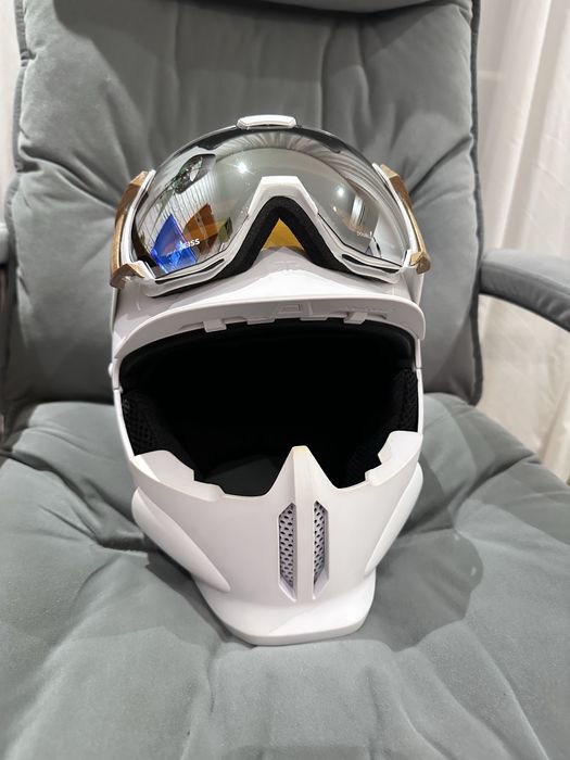 Шлем Шолом горнолыжный RUROC BOGNER белый