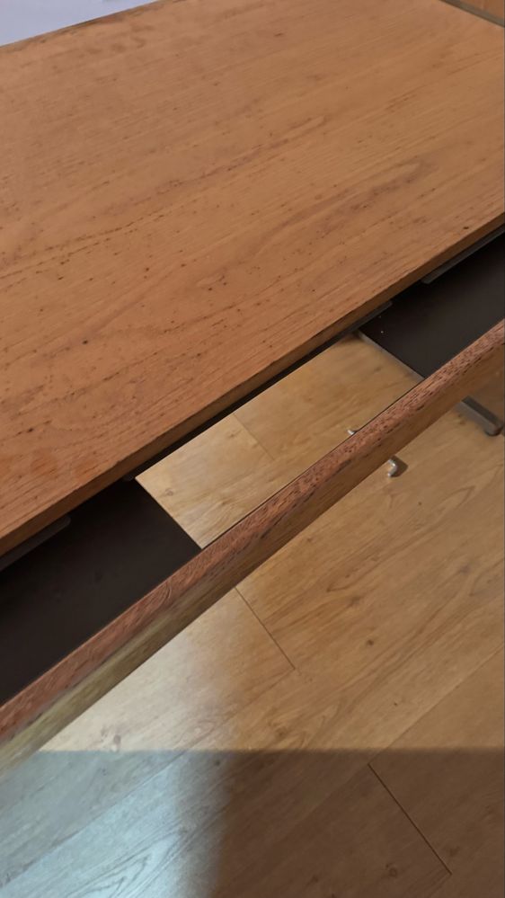 Conjunto mobiliário de escritório
