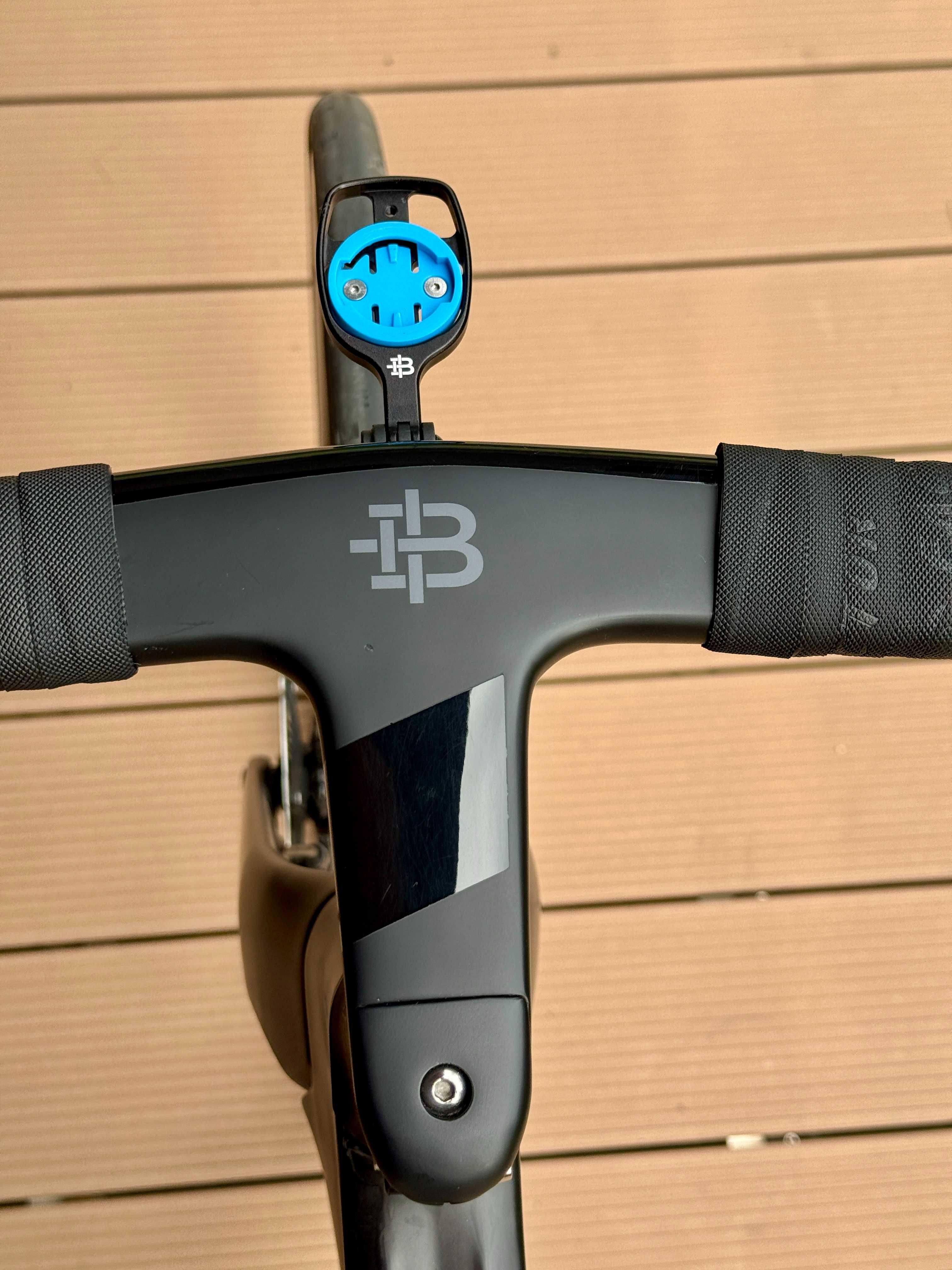 Kierownica BLACK INC Carbon Fiber integrated Aero AB-02 - 38x100