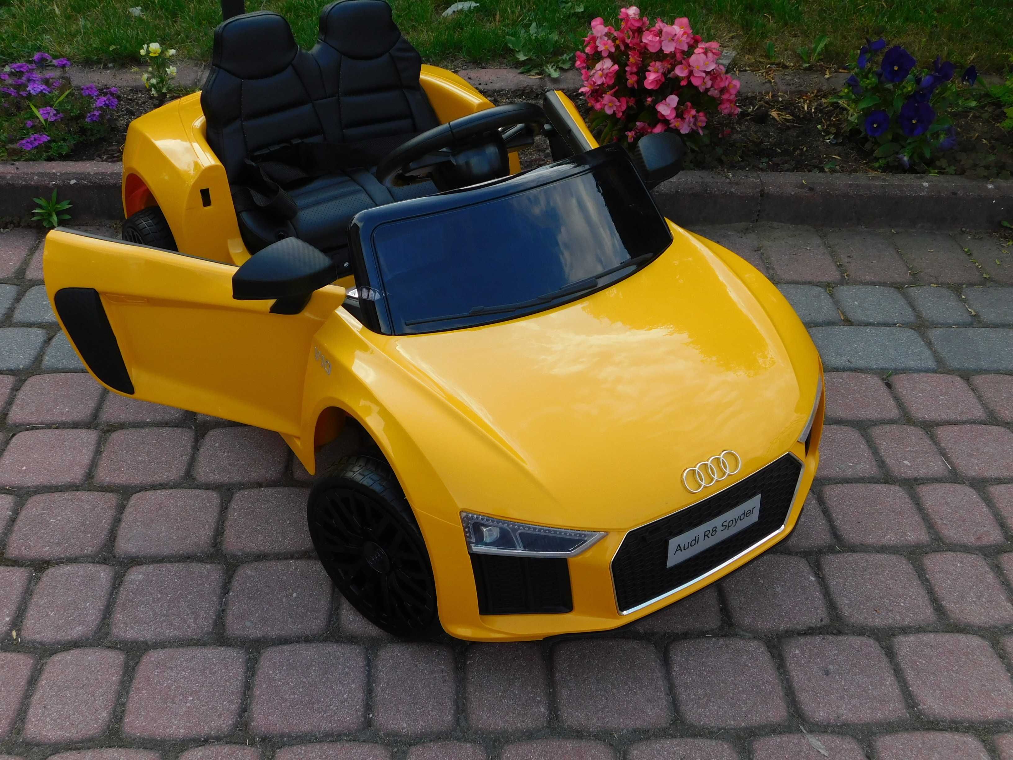 Samochód na akumulator AUDI R8 Pilot + USB + Kluczyki AUTO dla dziecka