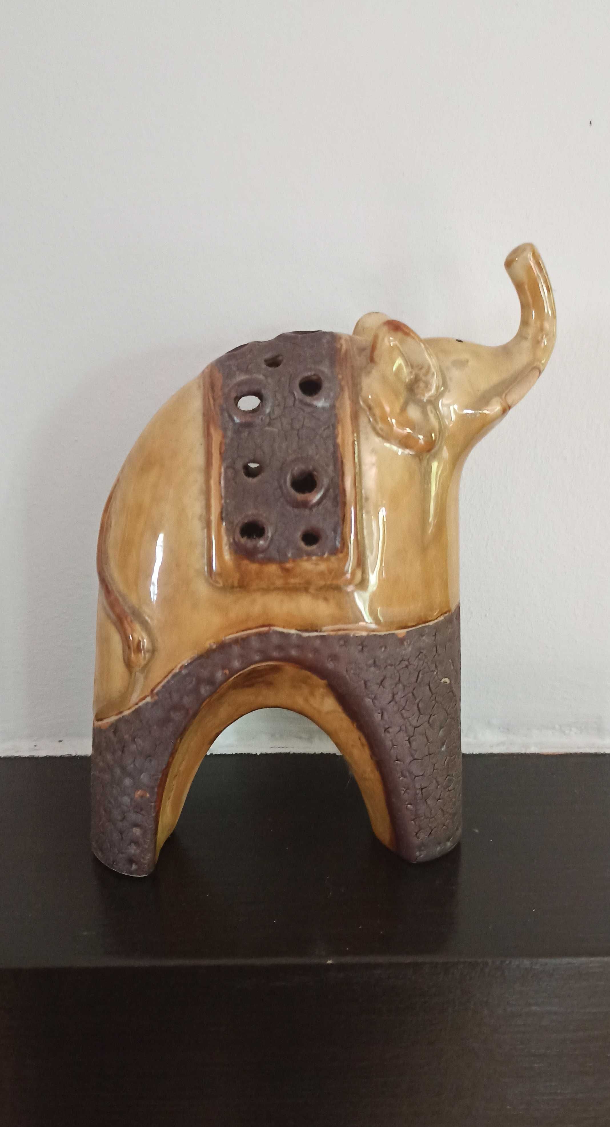 Słoń ceramiczny, ozdoba