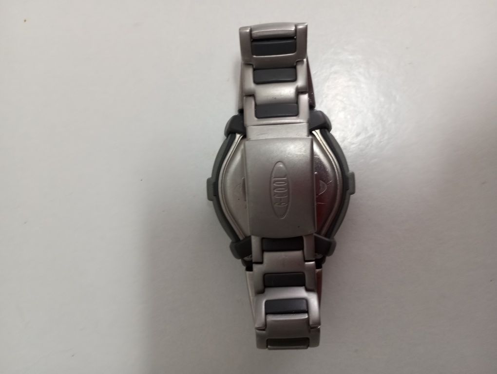 Relógio Casio G Cool GT 004 muito RARO ( todo metal )
Tem uma pulsei