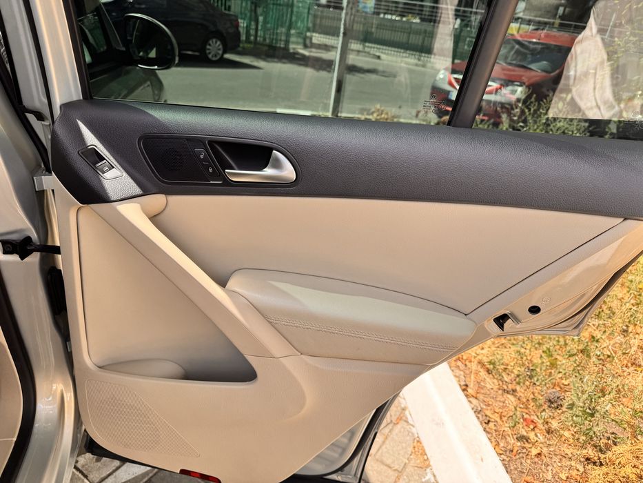 Volkswagen Tiguan 2.0 TSI 4motion 2015