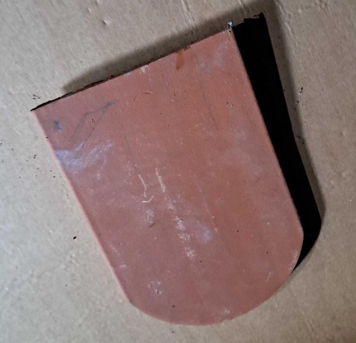 zestaw dachówek KORAMIC dachówki karpiówki gąsiory trójnik okapowe