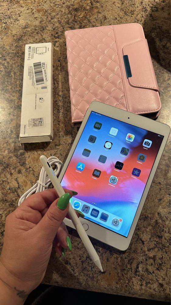 Tablet iPad Apple Retina - super stan