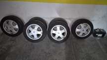 4 pneus+jante Honda