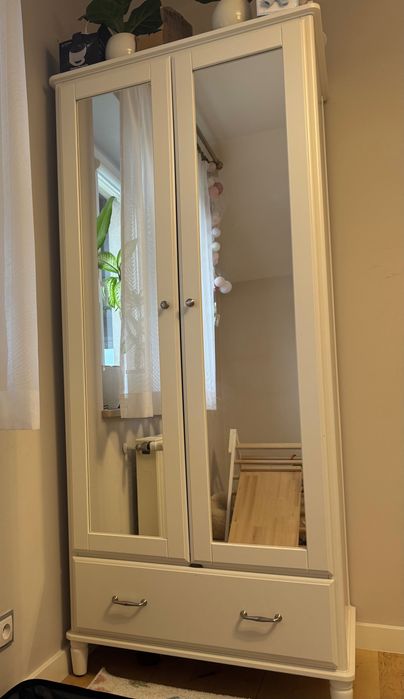 Szafa  tyssedal dwudrzwiowa z lustrem