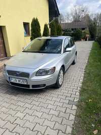 Volvo v50 2.0 140 km.