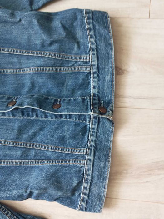 Фирменная джинсовка levis