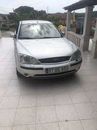 Ford Mondeo Ghia 2.0