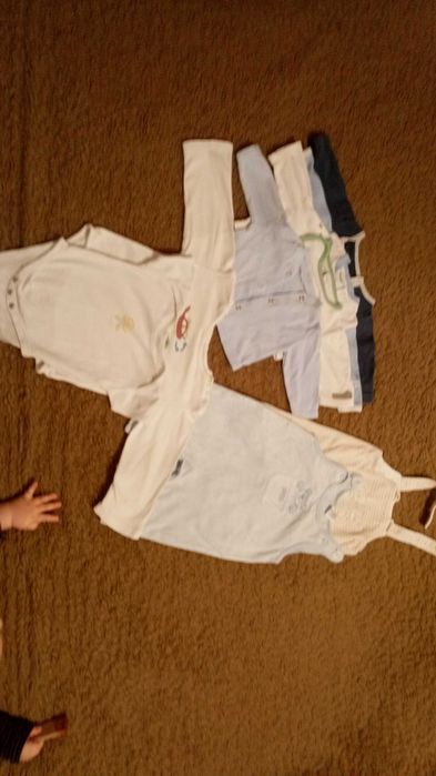 Ubranka body spodnie śpiochy r około 62