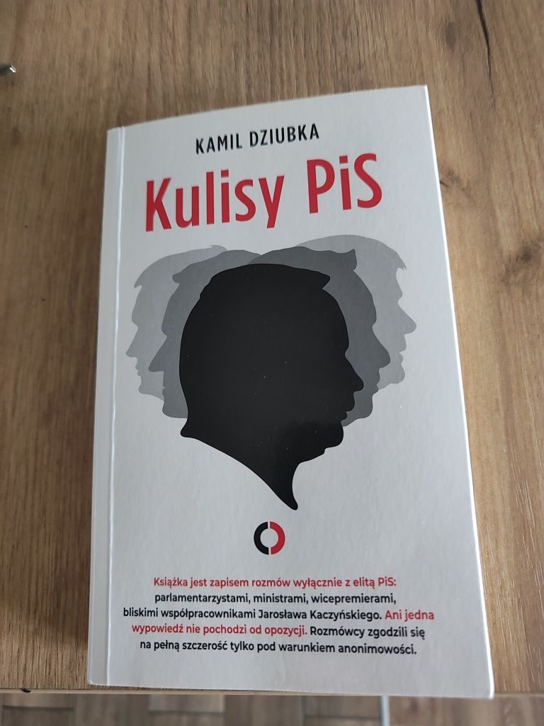 Kamil Dziubka "Kulisy PiS"