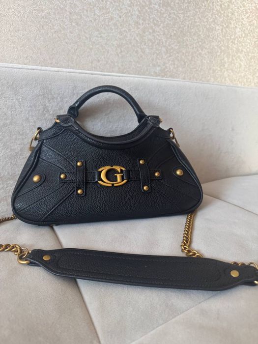 Сумочка guess чорна
