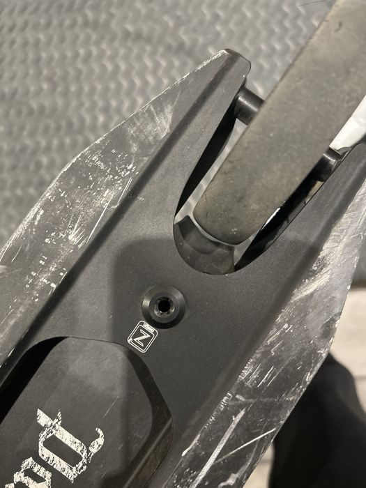 Hulajnoga wyczynowa | Na czesci rowniez