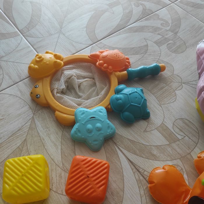 Іграшки для купання