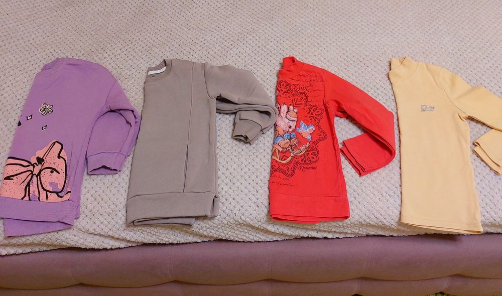 Водолазки на дівчинку 110