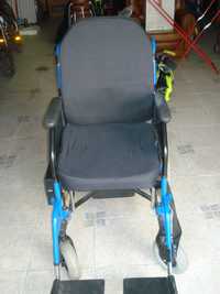 Cadeira de rodas elétrica Sunrise Medical